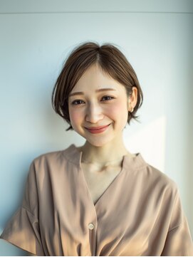 ハピネスフィール 宇治店(Happiness FEEL) 耳掛け外ハネ丸みショートボブ/ウォームベージュ