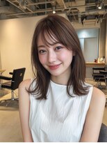 シュモレハーズ 習志野(Shumore he:rz) ワンホンレイヤー/ミルクティーブロンド/ダークブルー/習志野駅