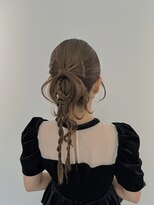 ミンクスオーバー(MINX OVER)&nbsp;【ヘアセット】リボンヘア/大手町ヘアセット/東京駅ヘアセット