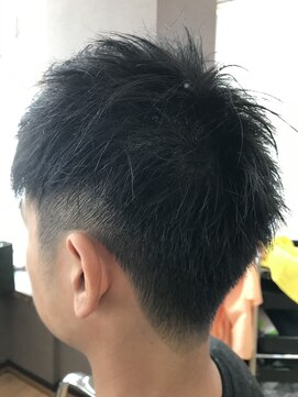 レリビー アウラ(LELiBE_'aula) メンズカット