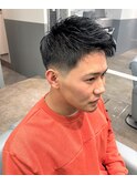 ワイルドアップバンクバーバーフェードカットパンクかき上げヘア