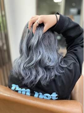 トータルビューティーオアシス(total baeuty OASIS) ブルーシルバー