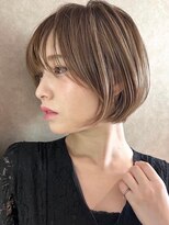 ハイライトバレイヤージュダブルカラーショートカット30代40代