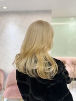 ジーナ 名駅(XENA.) ホワイトベージュ/ハイトーンカラー/ブリーチカラー