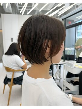 ビューナゴヤ 名駅(VIEW NAGOYA) イメチェン/美髪/ワイドバング/ブルーブラック/ショート