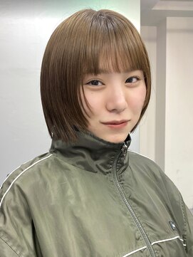 カシェル(cashel) 顔周りレイヤー × オリーブベージュ
