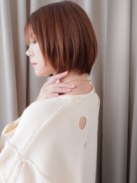 カバーヘア ブリス 川口(COVER HAIR bliss) オレンジベージュ艶感ストレート前下がり丸みボブZ川口20代30代