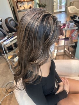 大人気！バレイヤージュ