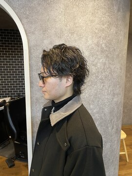 ココア(cocoa) メンズミディアム　立体感のあるスパイラルパーマ