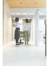 「髪質・頭皮診断」であなただけのケア