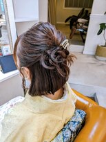 パーフェクトビューティーイチリュウエスエス(perfect beauty ichiryu SS)&nbsp;ラフにハーフアップ