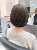 ショートボブ