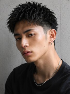 リット 鹿児島中央店(Lit.) メンズショート アップバング ツーブロック ビジネスヘア 30代