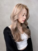 トリニティ(trinity)&nbsp;ブリーチ ダブルカラー ペールベージュ レイヤーカット 小顔