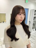トイロ(toiro)&nbsp;レイヤーカット×顔まわりカット×ブラウンカラー/10代20代30代