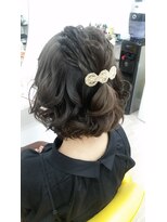 ウルプラスアイ(URU+ai)&nbsp;ボブ・ハーフアップ