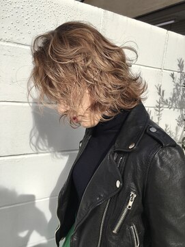 ニキータ(Nikiita) 【Nikiita女子】外国人風ミルクティーcolor