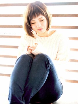 ヌーベス 神崎川(nubes) 可愛い攻めバングのショートボブ