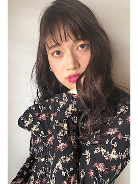 レセ 新松戸駅前店(Laissez) お洒落な大人女子にオススメ★ミディアムウェーブ+短めバング