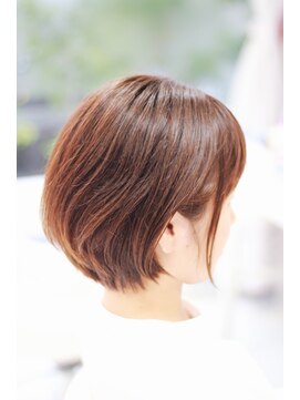 エフエフヘアー(ff hair) ショートレイヤーボブ☆耳かけスタイル