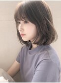 内巻きボブグレージュカラー　ボブウルフココアベージュ黒髪
