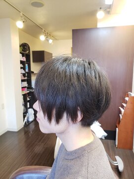 ヘアメイク ビス(Hair Make Bis.) ショートスタイル