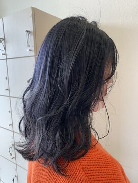 レイフィールド 光の森店 ブルーグレーで色抜けも良し♪