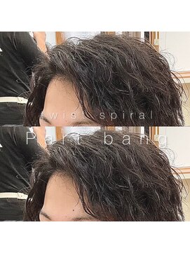 リベルタネオヘアー(LIBERTA NEO HAIR) ツイストスパイラルパート分けバング