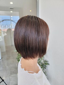 ゴッズ(GOD'S) 大人ショートボブ　イルミナカラー