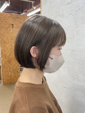 アンジェリカ(Angelica Total Beauty Lifestyle Design) ミニボブ・ベージュ