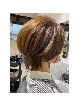 グラスバイネオリーブ 大倉山駅前店(grace by neolive) 髪質改善/アッシュカラー/大人ショート/お手入れ楽/大倉山