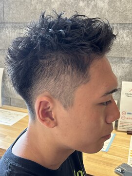 ニアウ 伊勢崎連取店(Niau) メンズマッシュパーマツイストスパイラルパーマ波巻きパーマ