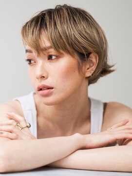 オンカラー(ON.COLOR) 大人ハイライトグレージュショート40代50代