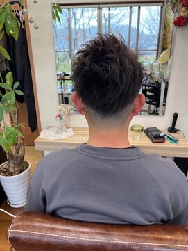 ブラウン(BROWN) ツーブロックメンズカット