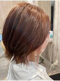 くびレイヤー外ハネミディ インナーカラー髪質改善裾カラー
