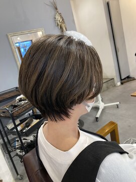 レイリー(LAiLy) コンパクト ショート オリーブ