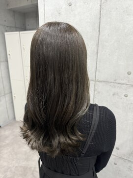 ネウィ 池袋(newi) グレージュカラー