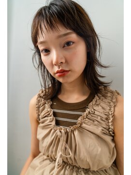 スミス 上野(smith) レイヤーカットハッシュカット顔まわりミディアムロング