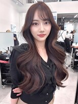 ニトバイアンキシム(nit by ahnkism) 【レイヤーカット】韓国ヘア顔まわりカットロングレイヤー堀江