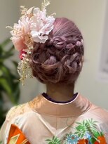 ルシードスタイル ナチュールトゥ(LUCIDO STYLE nature to)&nbsp;成人式◎ 編み込みシニヨン×振袖着付け
