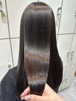 ヴァネッサ(VANESSA)&nbsp;地毛風ダークブラウンイルミナカラー鶴見渡辺りん