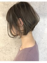 キアラ(Kchiara)&nbsp;大人の横顔シルエット前下がりショート/kchiara天神川野直人