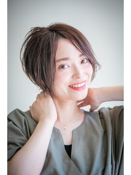 ピエドプール(PiED DE POULE) ラフな透け感がポイント☆ショートボブ