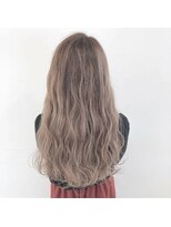 リー 枚方(Lee)&nbsp;ハイトーンブリーチ×ミルクティーグレージュ