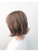 ミルクティーベージュ