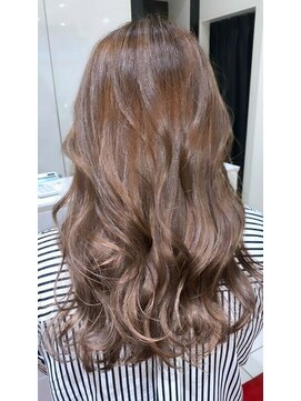 アールクリエイション(AHL creation) ベージュ系グラデーション