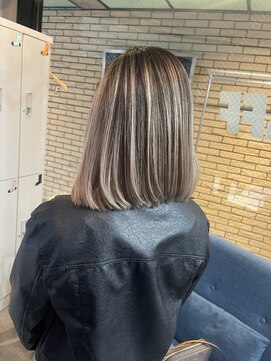 ラフ(LAFF) #バレイヤージュ#グレージュカラー#ボブウルフ#ココアベージュ