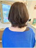 大人女子向けくびれボブ/くすみベージュで明るさキープ白髪染め