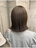 くすみグレー