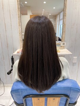 ルシール バイ アリア(Lucir by aria) ロングレイヤー×アッシュグレー